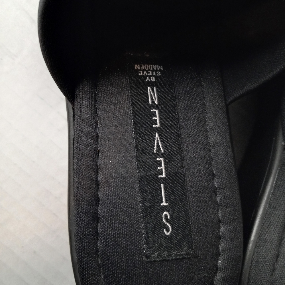 Steven By Steve Madden Fabric 6 Black Sandals Vin… - image 7